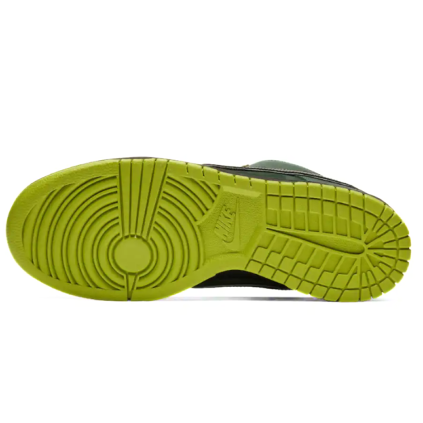 Concepts x Nike SB Dunk Low 'Green Lobster'